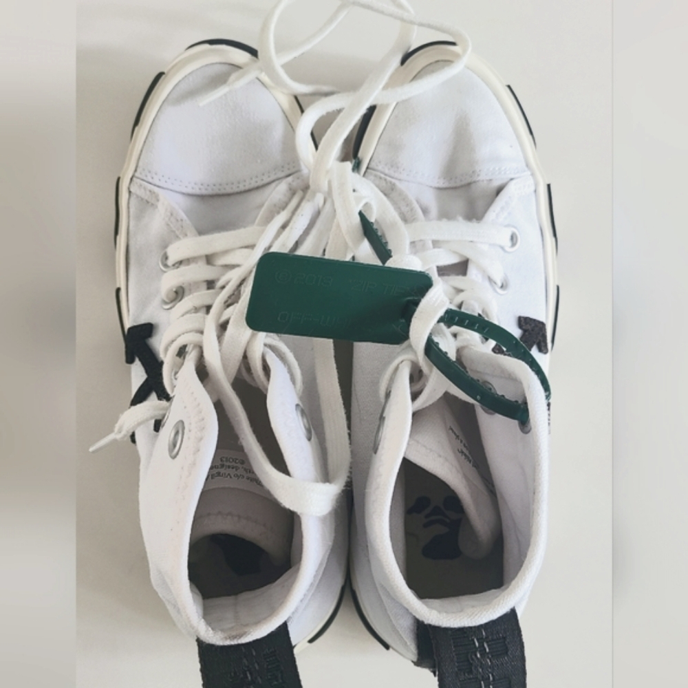 Off-white converse - Picture 5 of 9